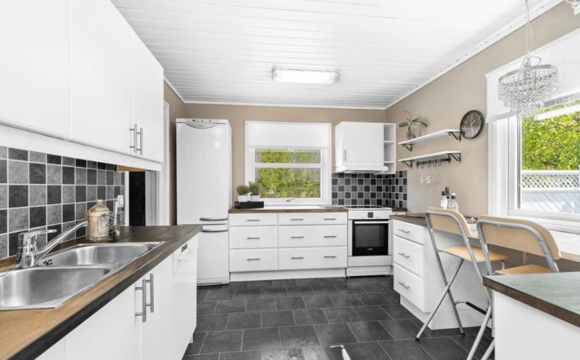 Sjarmerende Familievennlig Hus Med 2 Soverom Kristiansand Dış mekan fotoğraf