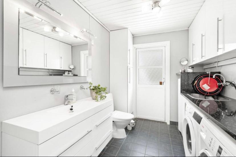 Sjarmerende Familievennlig Hus Med 2 Soverom Kristiansand Dış mekan fotoğraf